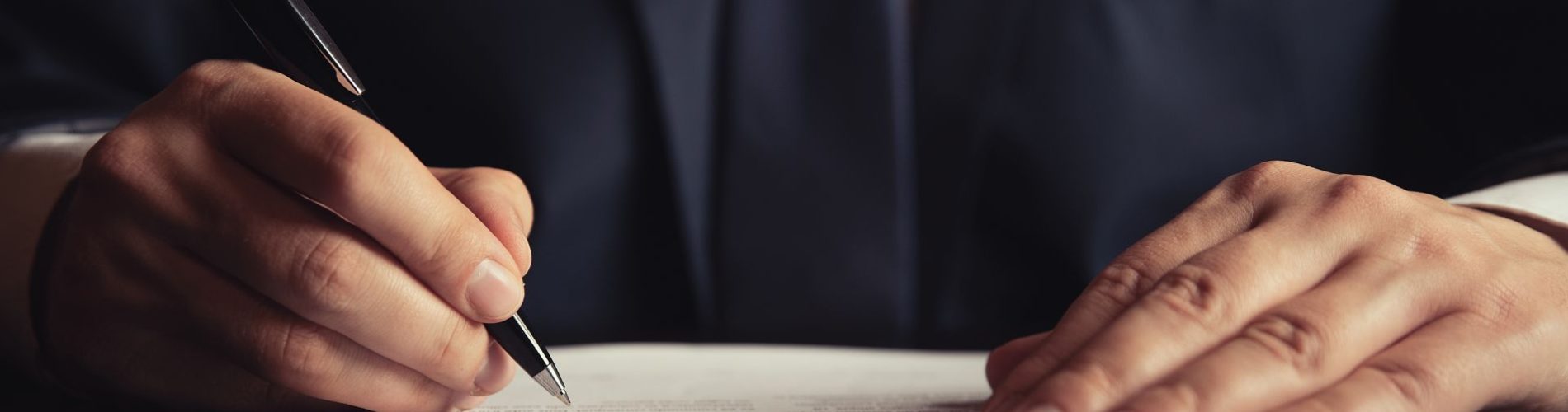 Confira as principais informações de contrato e prestação de serviços!